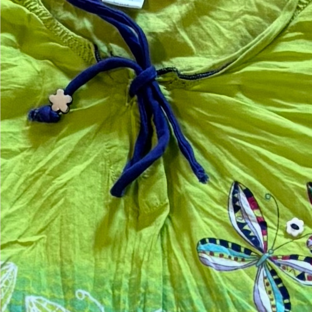 Koi Bridgette Lime Green scrub top  with Floral Design - Picture 6 of 6